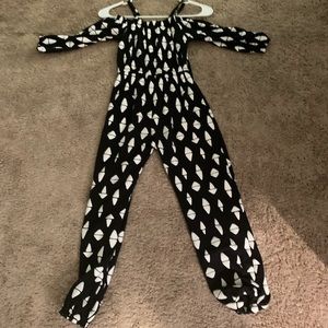 Girls jumper outfit one piece!